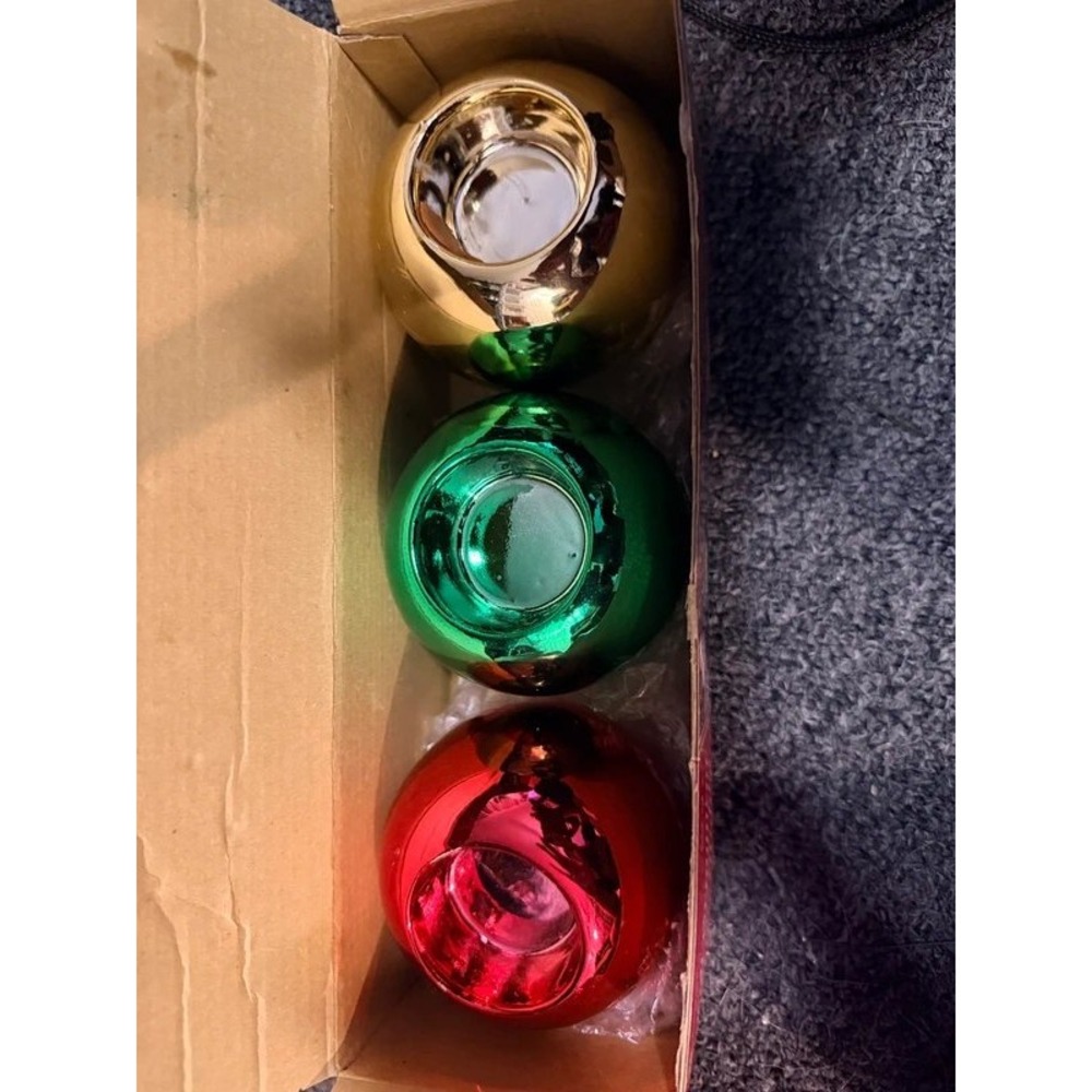 Chadwick Ball Ornament Candle Holders Set of 3 Metallic Ceramic Red Green Gold